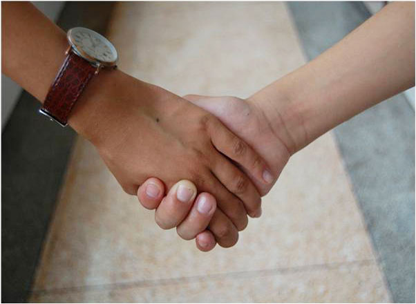 7��19�������ݾ���վһ��(g��)����С�ҵ��к�Ҫ�x�_(k��i)�����ѹ�ͬ��̎ʮ����ĺ��ӂ��͡��������(du��)�T��ʮ�ֲ��ᡣ�D��С�Һ��(du��)�T�o�յ��p����һ���(du��)�T����ӛ��(xi��)�������҂��֠����֣����B��������