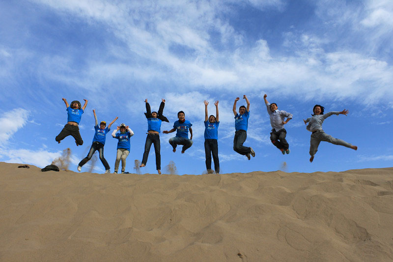 �K�ݴ�W�W�������C�����{��ֲ���ַ��o������ɳĮ�h(hu��n)���m�ǐ��ӣ�������oɳĮ�G�޺ͷ�ɳ��ɳ�ěQ���cϣ��������ĥ�硣