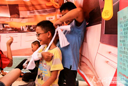 �Έ@��(hu��)����С�����ݾ�ģ�M������