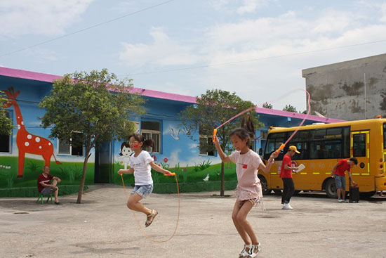 ���Ϲ��I(y��)��W(xu��)��(j��ng)��(j��)�Q(m��o)�׌W(xu��)Ժ����ϵ�P�h�������ж����������(hu��)��(sh��)�`�(du��)������ʡƽ�ɽ���P�hѦ���(zh��n)���Ӝϴ���ӢС�W(xu��)�_(k��i)չ֧�̻��(d��ng)���e�k��ӢС�W(xu��)��һ��Ȥζ�\(y��n)��(d��ng)��(hu��)��׌�W(xu��)���w��(hu��)�W��ƥ�˾������D�����K��ِ��