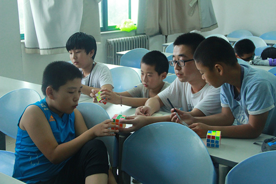 �Ї�ʯ�ʹ�W(xu��)���A�|������(m��ng)֮�������̈F(tu��n)��ɽ�|ʡ�S�u��(j��ng)��(j��)�_�l(f��)�^(q��)ᘌ�(du��)����(w��)���ˆT��Ů�����؃�ͯ�_չ������(d��ng)�����H�_�O(sh��)�Z��(sh��)���n�̽̌W(xu��)��߀�_չҕ�l�̌W(xu��)��ħ�g(sh��)��ħ�����L�����dȤ��n���� (2)