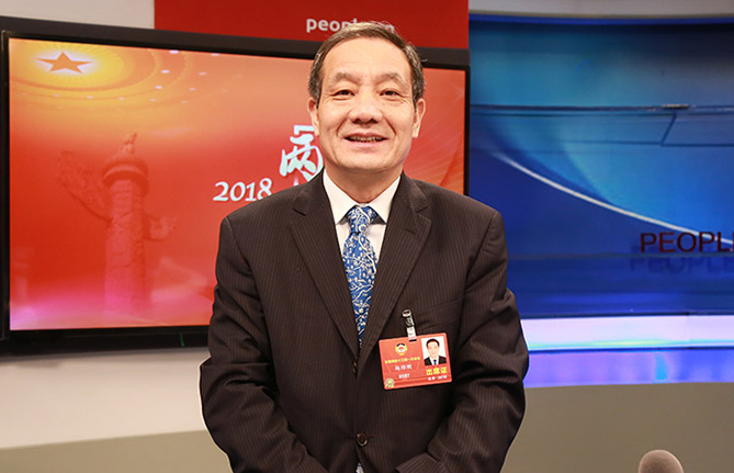 全國政協(xié)常委、湖南省人大常委會副主任楊維剛：創(chuàng)建“數(shù)字政府”賦能數(shù)字經濟發(fā)展