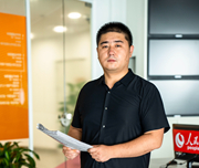 6.奮斗獎(jiǎng)：孫永新（第二黨支部、總編室）